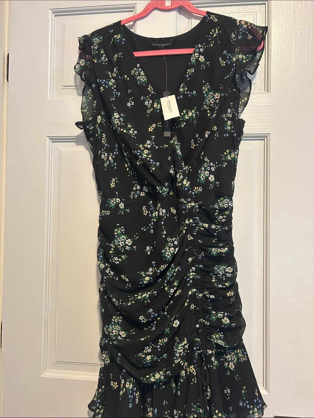 Banana Republic Black Floral Ruched V‑Neck Midi Dress